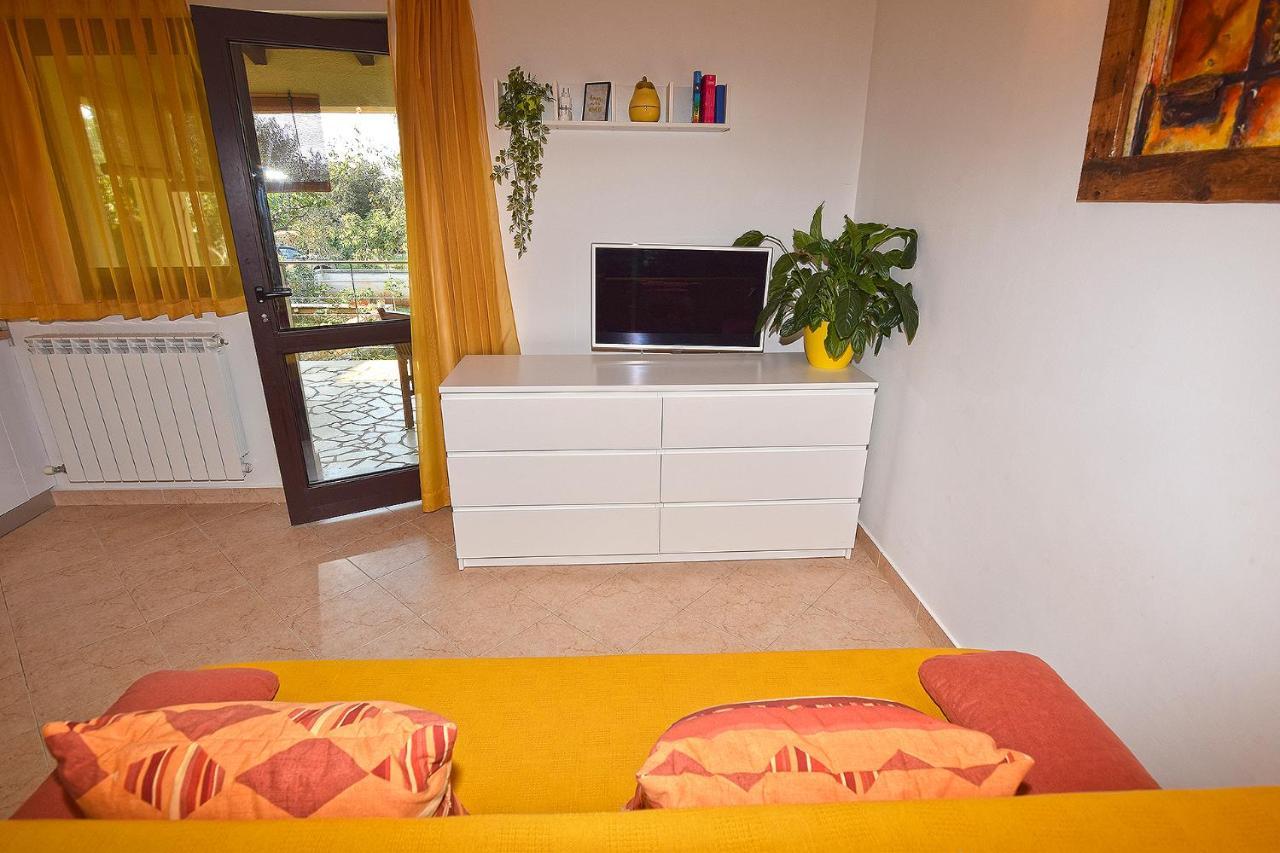 Apartments Bor Medulin Luaran gambar