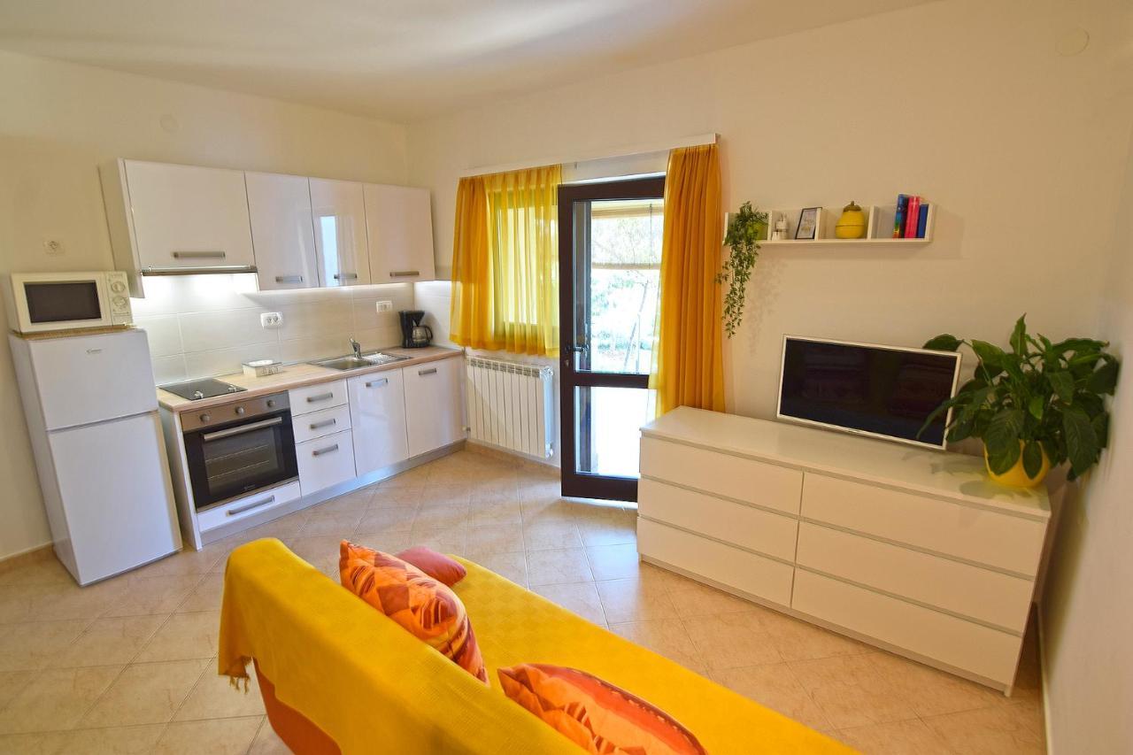 Apartments Bor Medulin Luaran gambar