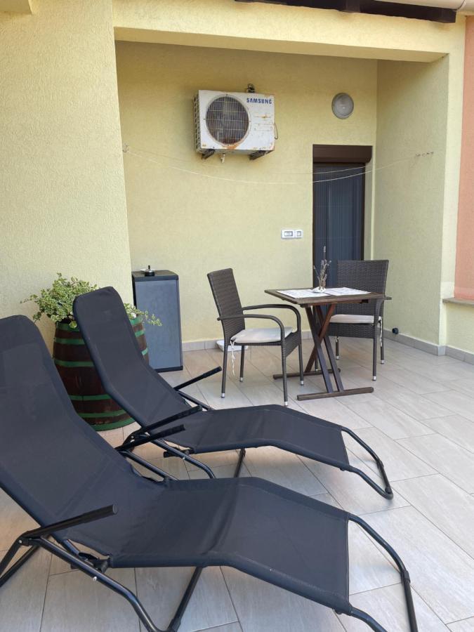 Apartments Bor Medulin Luaran gambar